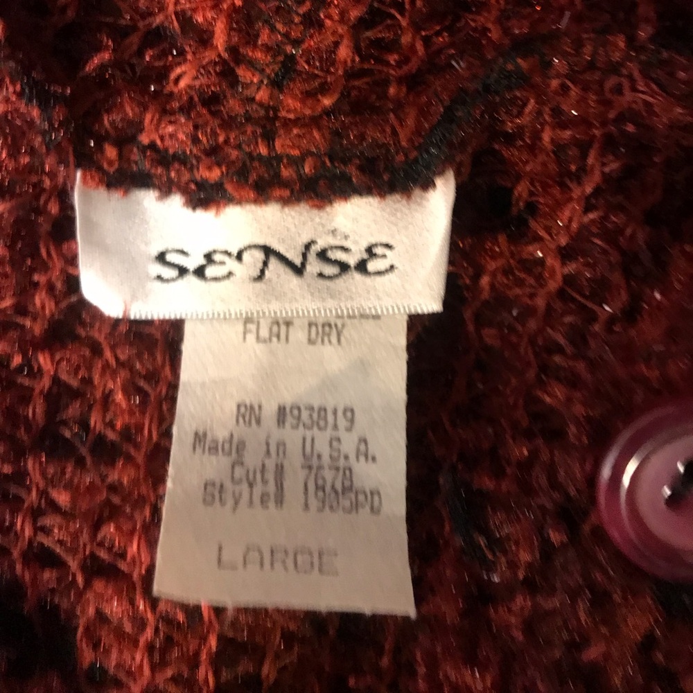 Sweater - Picture 4 of 4